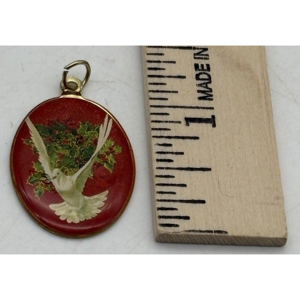 Christmas Dove Holly Pendant Red Round Gold Tone Holiday Charm Open Jump Ring